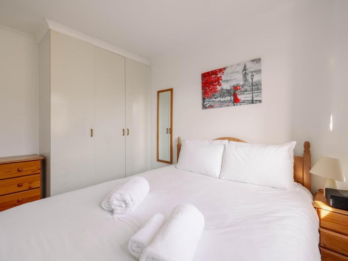 Sunny Maisonette With Views Over Canary Wharf, Londýn Exteriér fotografie