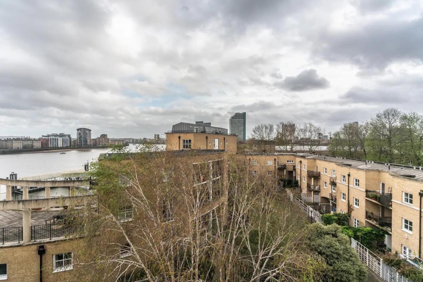Sunny Maisonette With Views Over Canary Wharf, Londýn Exteriér fotografie